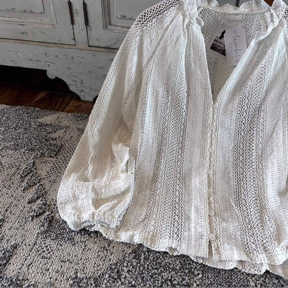 New Bohemian White Lace Long Sleeve V-Neck Button Front Blouse Top - Picture 7 of 11